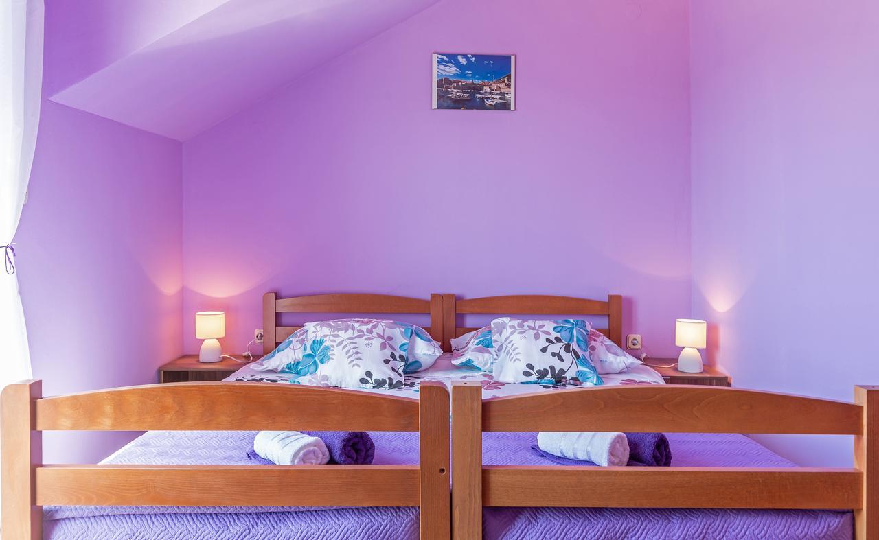 Cosmopolitan House Guest house